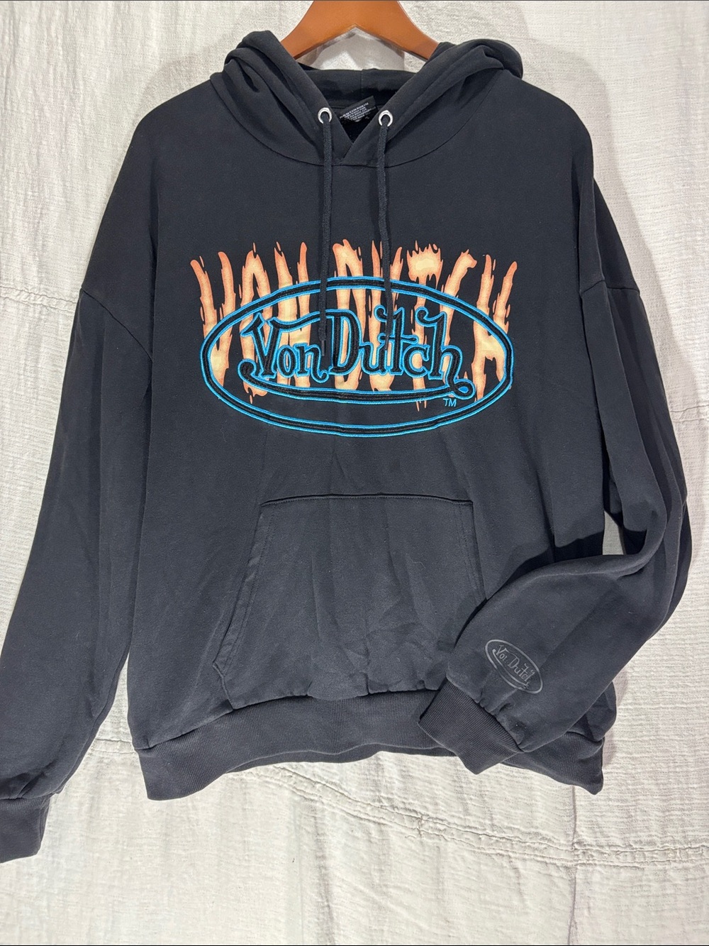Von Dutch Black Flame Logo Hoodie Embroidered Distressed Wash Graphic Sweatshirt